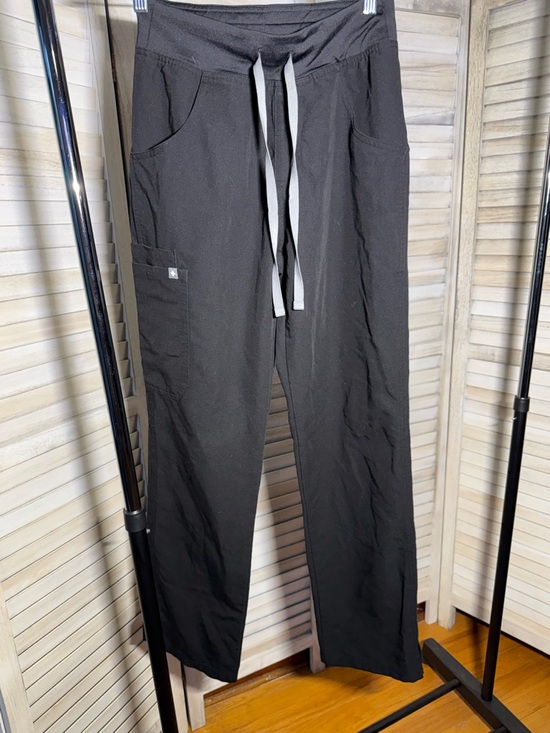 Figs Pants - FIGS Kade Cargo Scrub Pants - Jet Black - Size XS